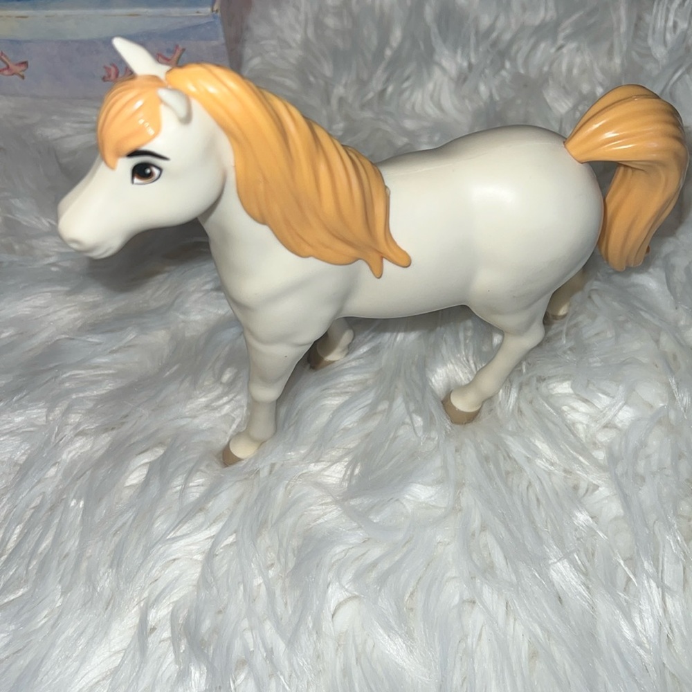 Spirit toy horse
